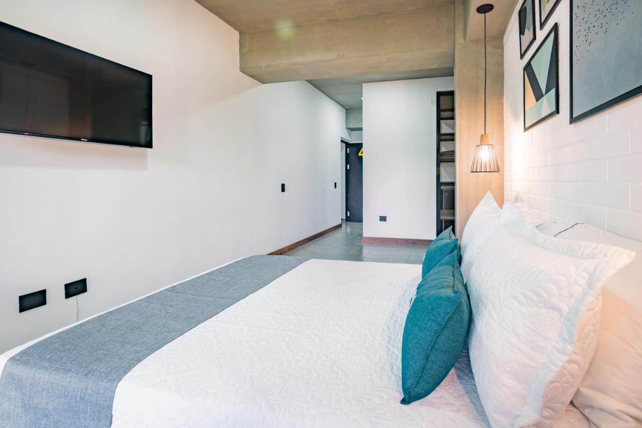 Loft 32 Medellin Living Aparthotel Exterior photo